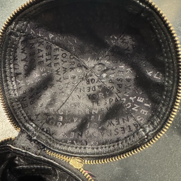 KATE SPADE Jade Drive Bird Cage Black Leather Wristlet Pink Bird Charm RARE. - Picture 7 of 12